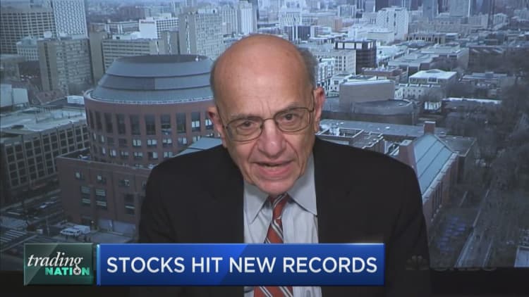 Jeremy Siegel: It's possible the Dow could hit 30,000 this month, but that's not a good thing