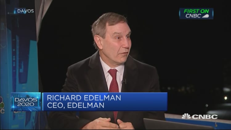 Huge majority of people want CEOs to speak up on issues like sustainability, Richard Edelman says