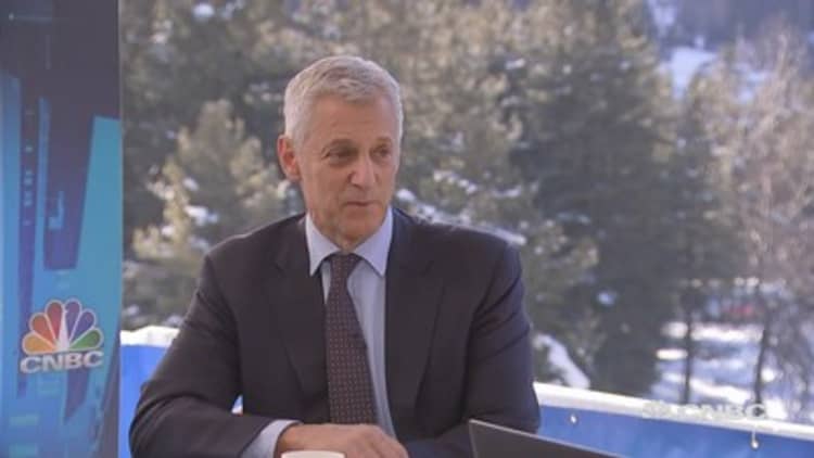Sustainable projects starved of capital, Standard Chartered CEO says