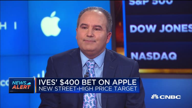 Wedbush analyst explains his $400 price target for Apple