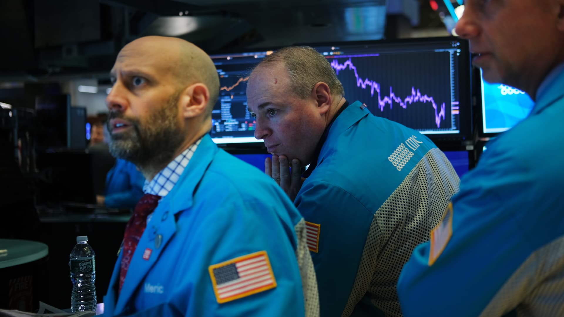 Dow drops 300 points, breaks below 30,000 on fear the Fed is overdoing its inflation fight - CNBC