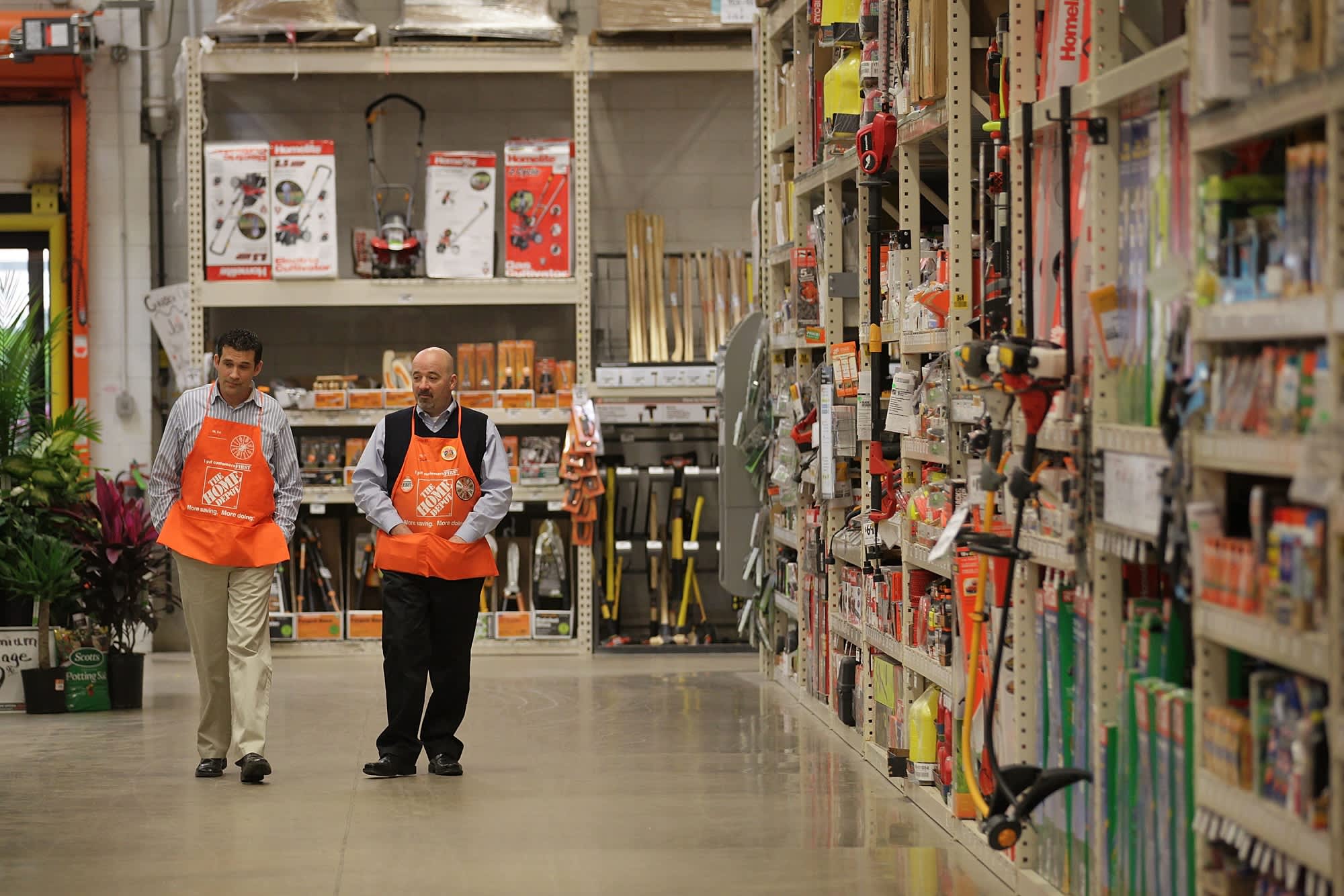 Home Depot is hiring 80,000 and offering up to $5,000 for college