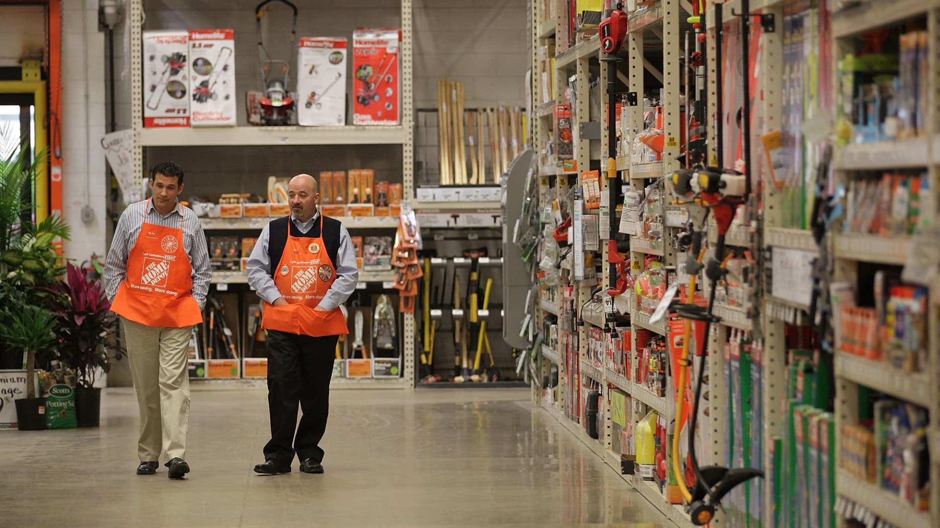 What Home Depot's billion-dollar pay raise can prove about workers