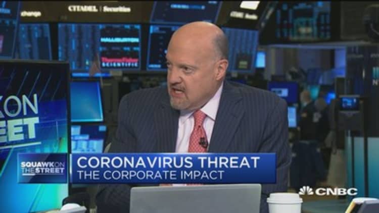 Jim Cramer says business leaders are 'personally worried' of the coronavirus