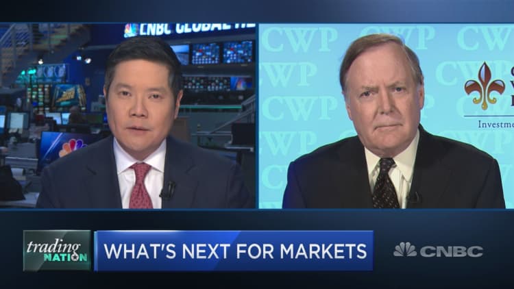 One sector to avoid and one to love, according to market bull Jeff Saut