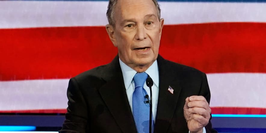 Bloomberg takes a beating at Democratic debate as Warren leads the attack
