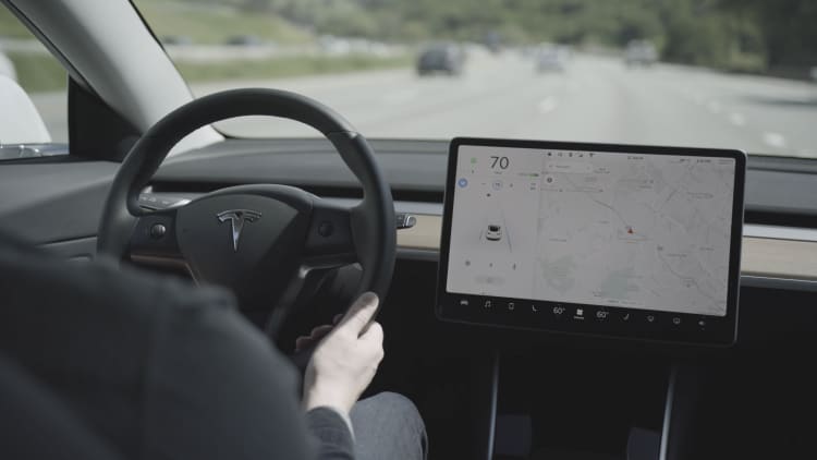This is who is actually challenging Tesla
