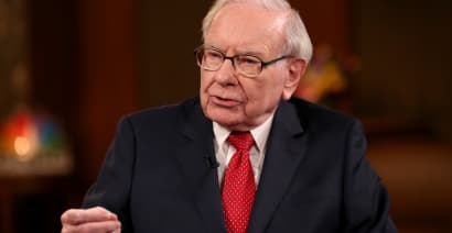 Beyond Dow panic: Warren Buffett's new advice on finding long-term stock winners