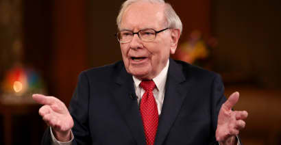Buffett's Berkshire Hathaway just made a fast $800 million on Snowflake's IPO