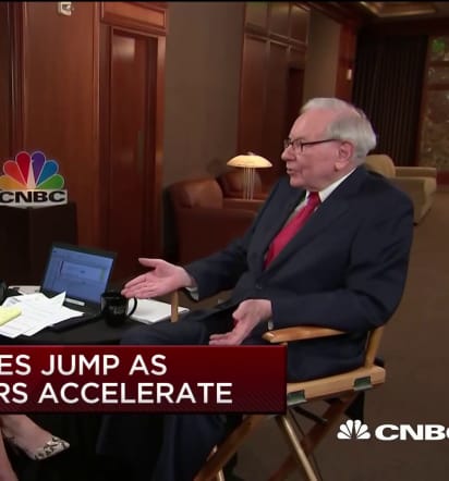 Warren Buffett: Berkshire is worth the same with or without me
