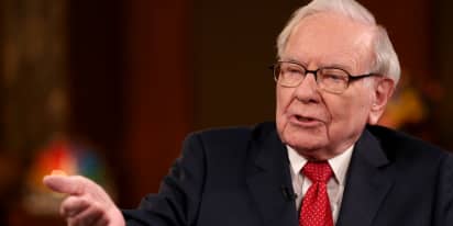 What Warren Buffett's losing battle with S&P 500 says about this market