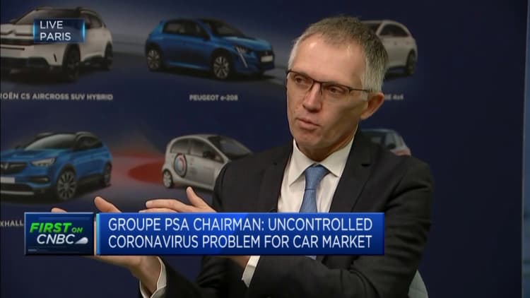 Fiat Chrysler deal is 'not a merger in crisis mode,' Groupe PSA chairman says