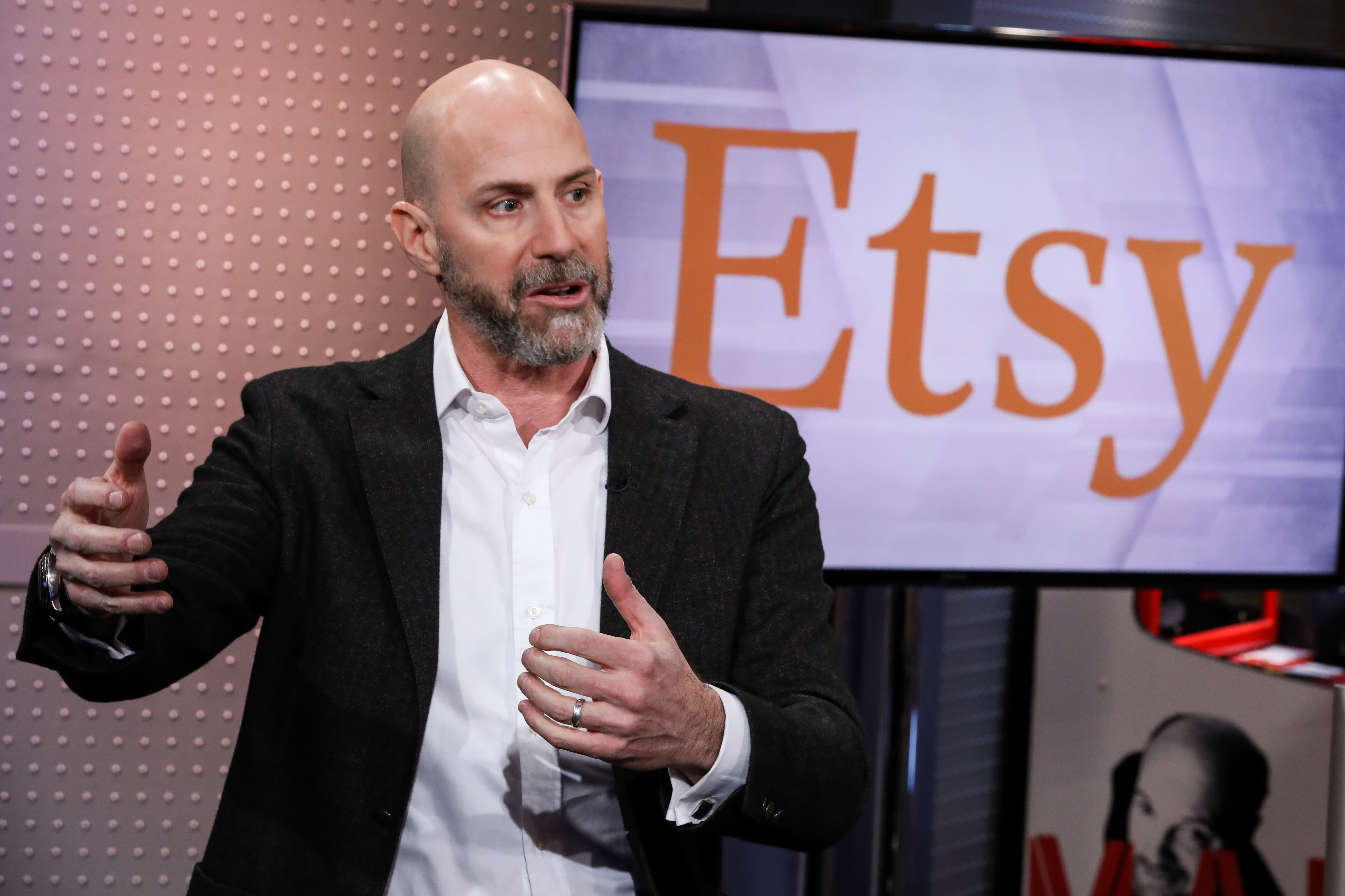 Etsy shares soar after fourth-quarter earnings beat