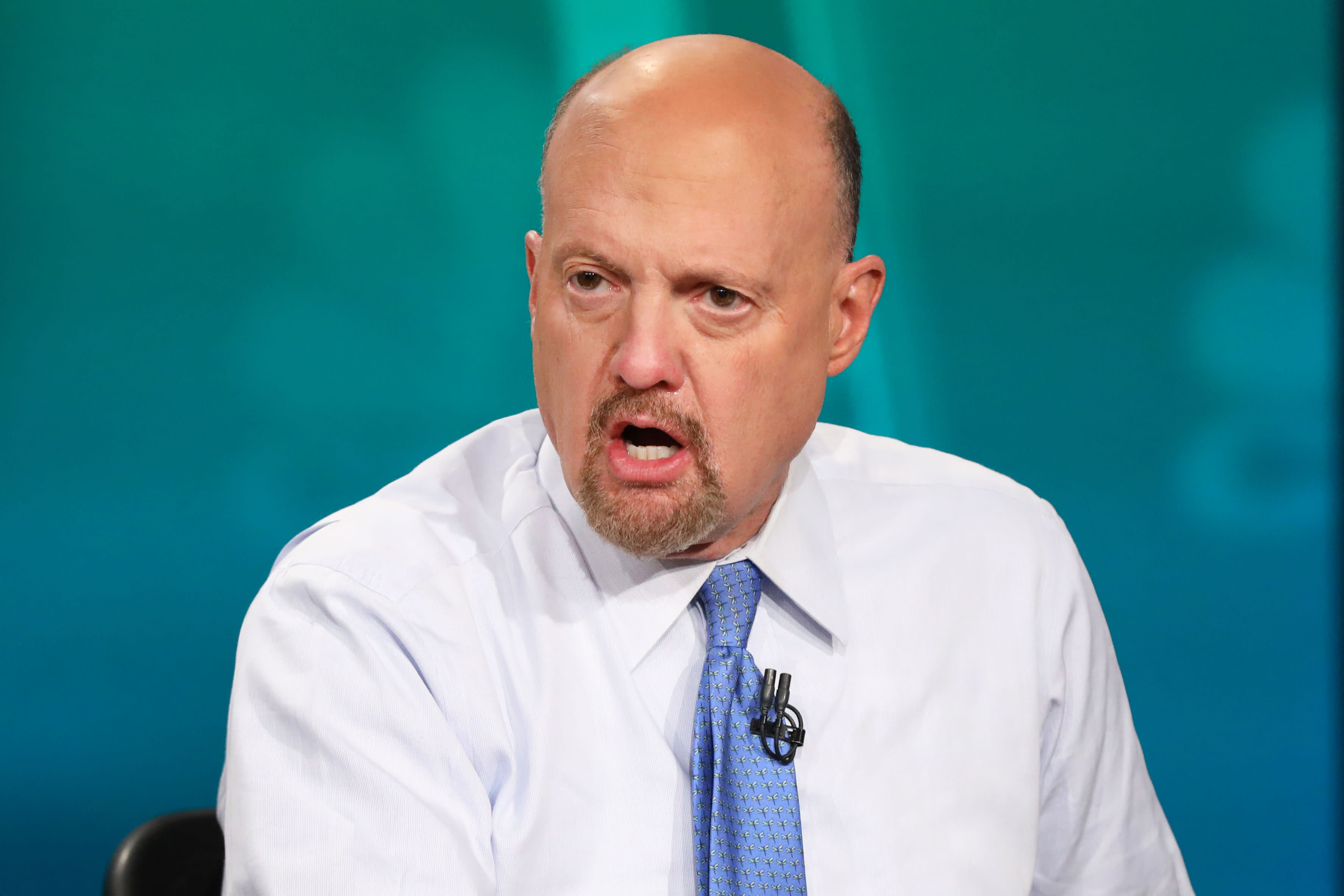 Jim Cramer's Investing Club meeting Friday: Fed strategy, Club mantra, buying opportunities