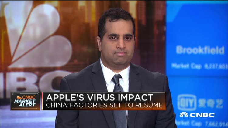 Concerns about Apple's supply due to coronavirus is 'noise,' researcher says