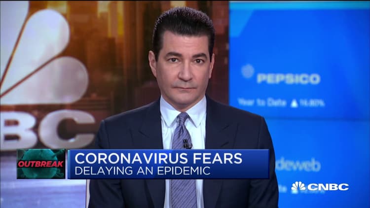 We can still delay a coronavirus epidemic in the US, says former FDA chief