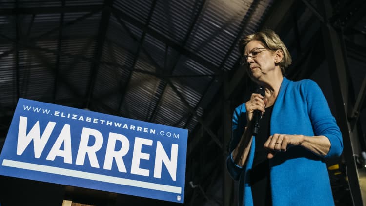 Elizabeth Warren drops out of 2020 presidential race after disappointing Super Tuesday showing