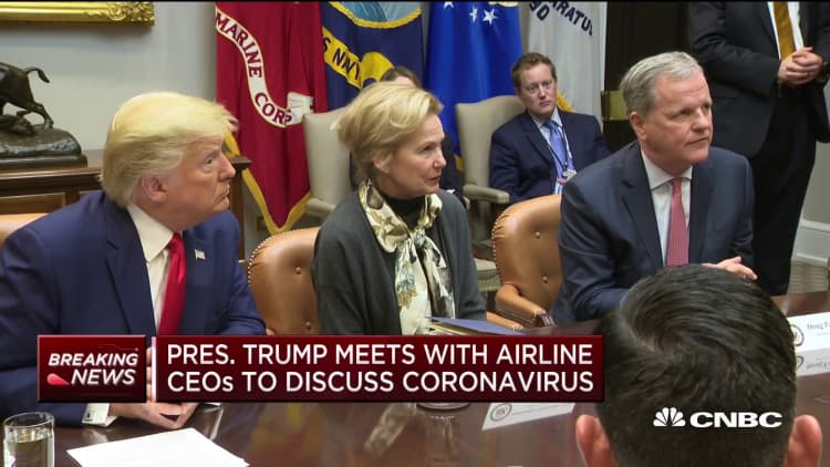 Trump meets with airline CEOs to discuss coronavirus