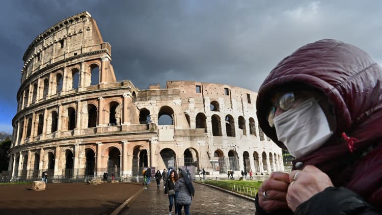 Italy now on full-country lockdown after coronavirus cases surge