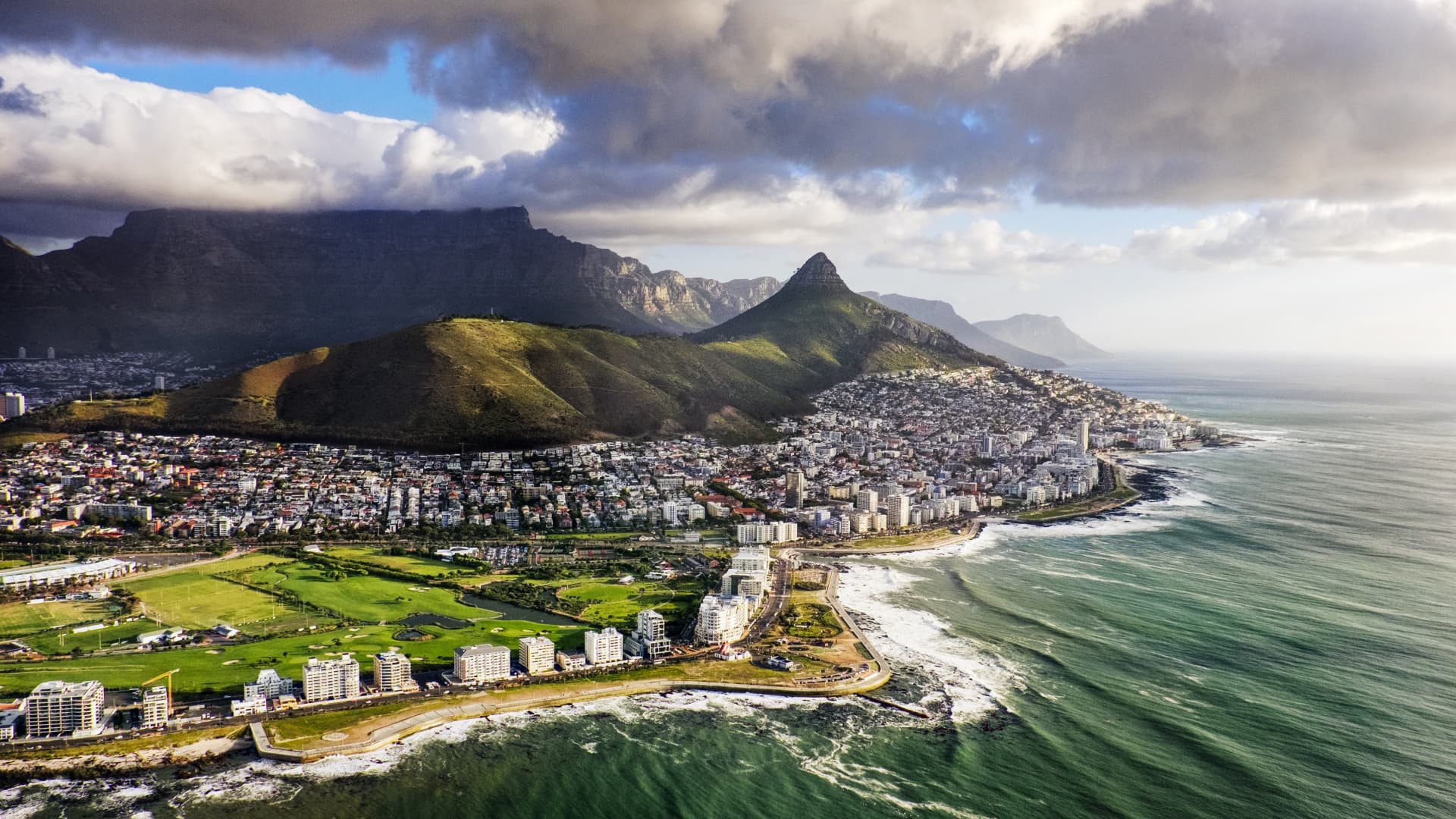 Cape Town is beautiful from any angle, but especially from the peaks of the surrounding mountains.
