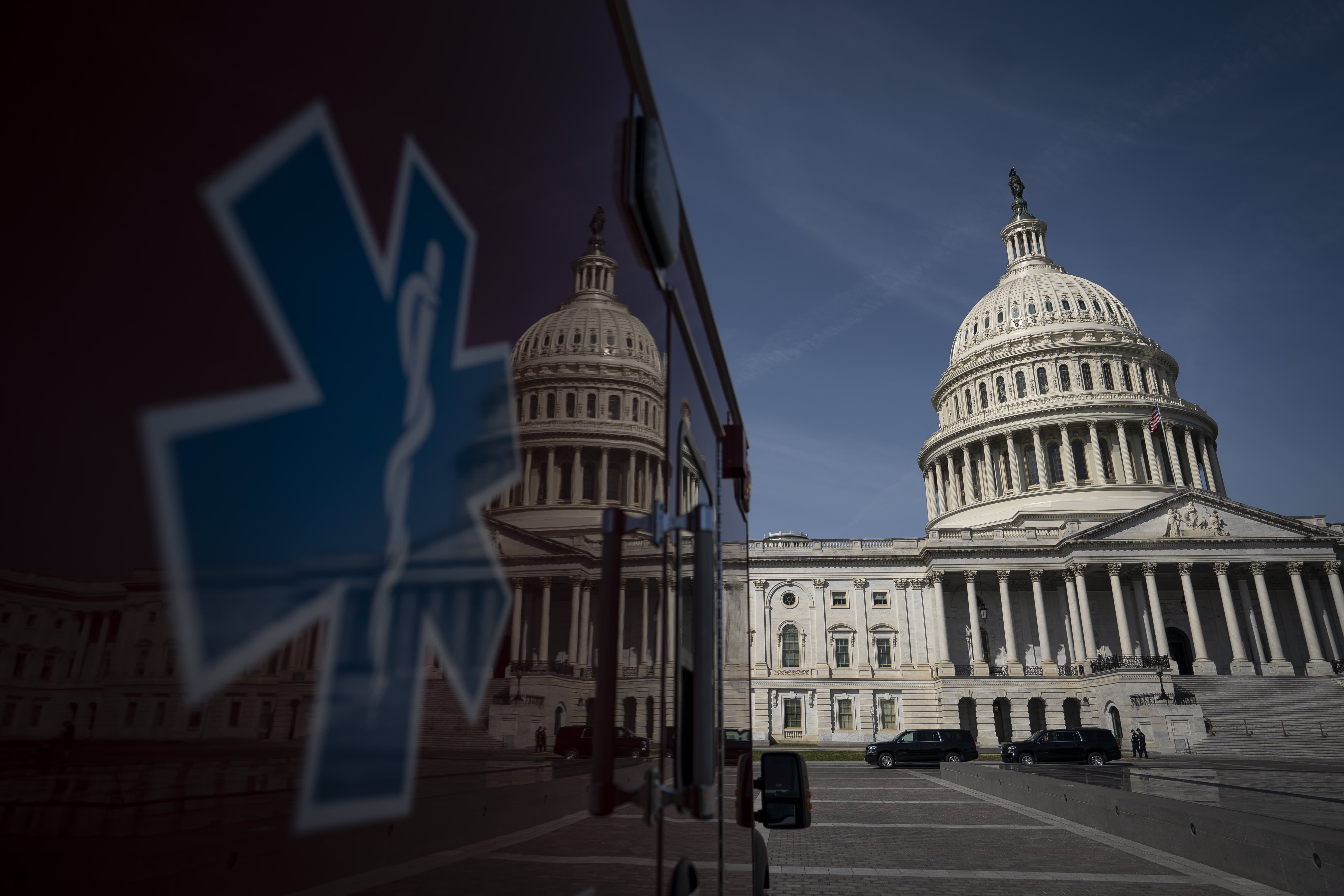 Coronavirus stimulus bill fails in key Senate procedural vote