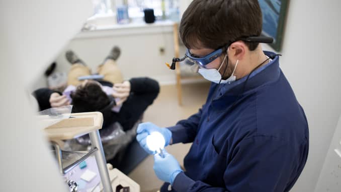 Radiance Dental Implants Periodontist