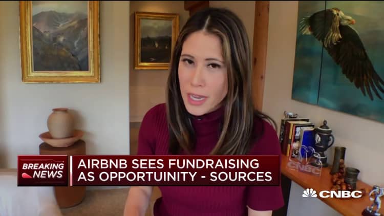 Airbnb considering raising money as coronavirus pandemic disrupts tourism industry, sources tell CNBC