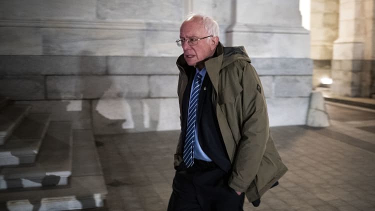 Bernie Sanders suspends 2020 presidential campaign