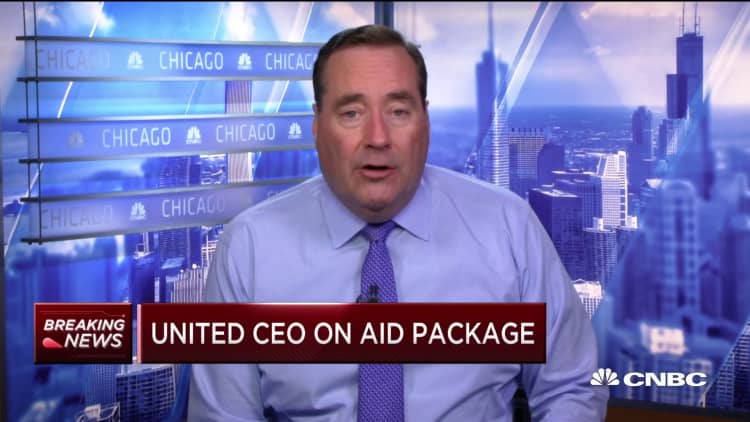 United says it wont furlough workers or impose pay cuts on workers until Sept. 30