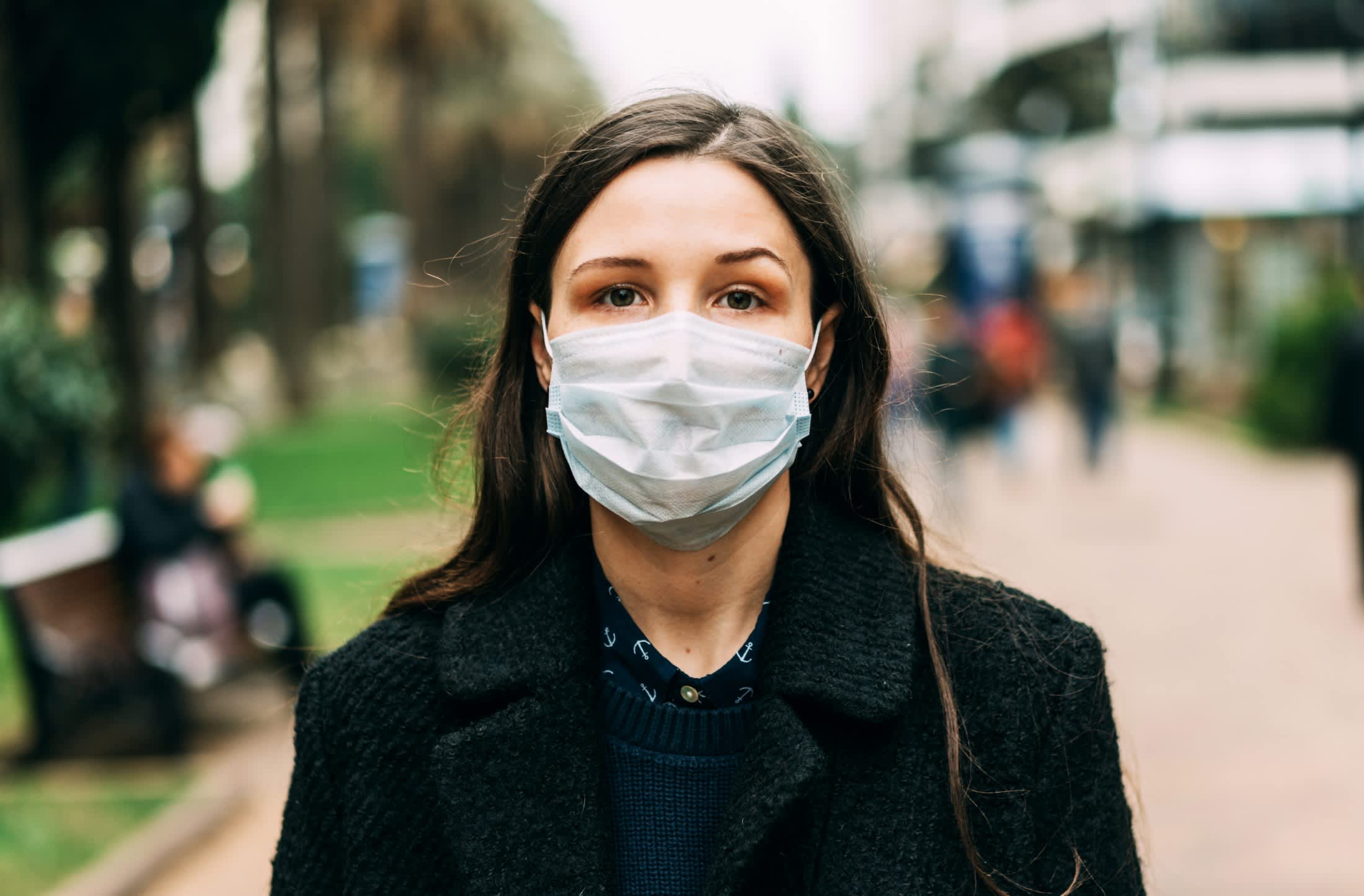 Should you wear a face mask to prevent COVID-19? Doctors weigh in