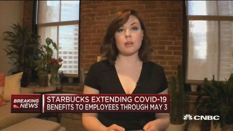 Starbucks extends COVID-19 benefits to employees hrough May 3