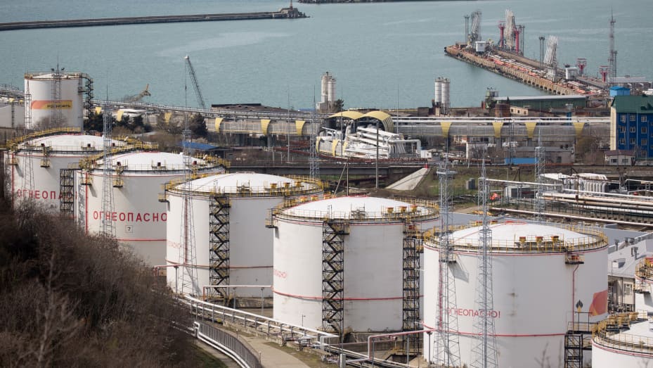 Oil storage tanks stand at the RN-Tuapsinsky refinery, operated by Rosneft Oil Co., in Tuapse, Russia, on Monday, March 23, 2020.