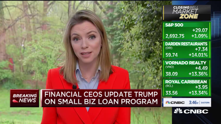 Financial CEOs update Trump on small business loan program