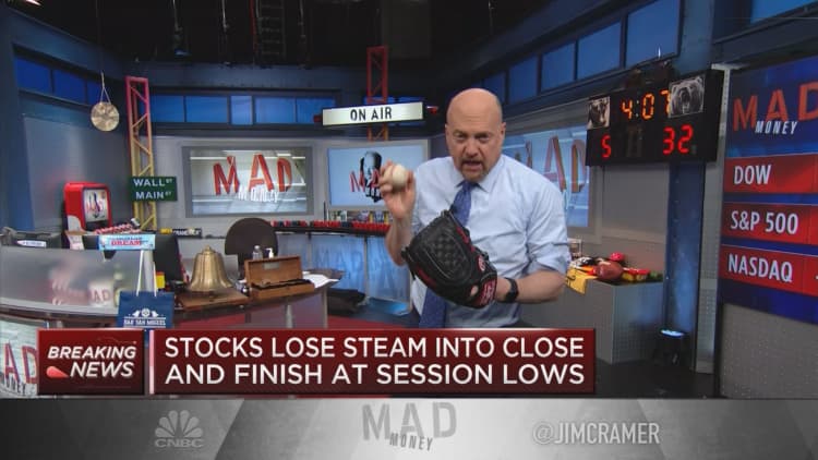 Jim Cramer predicts 'U' shape recovery, says economy 'will bounce back gradually'