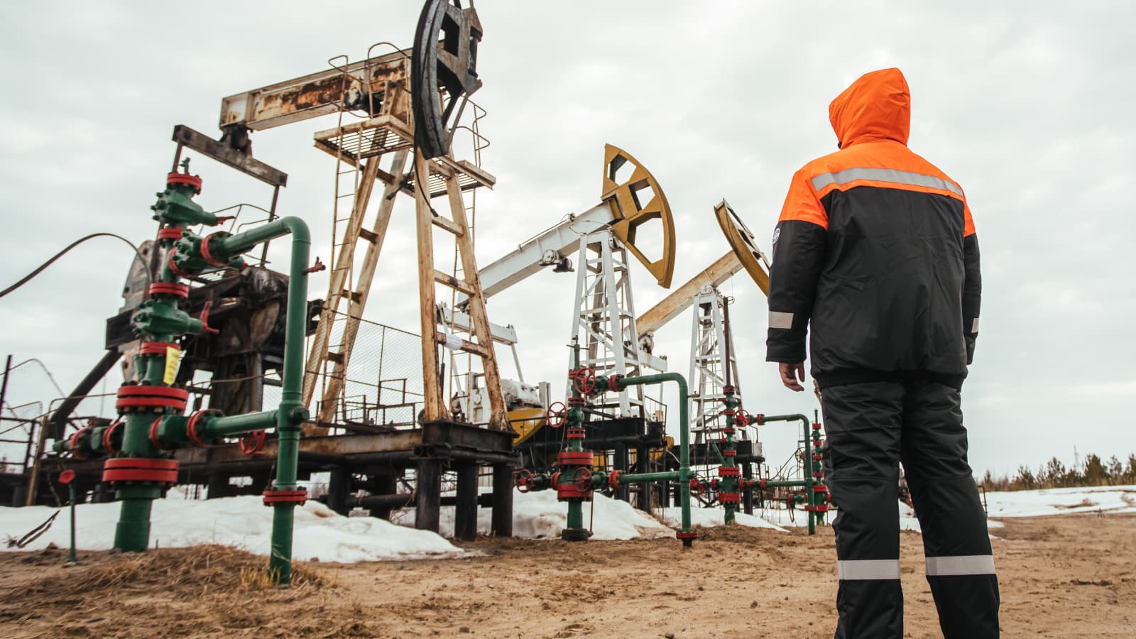 Russia oil and gas: Analysts fear the West may soon hit energy exports