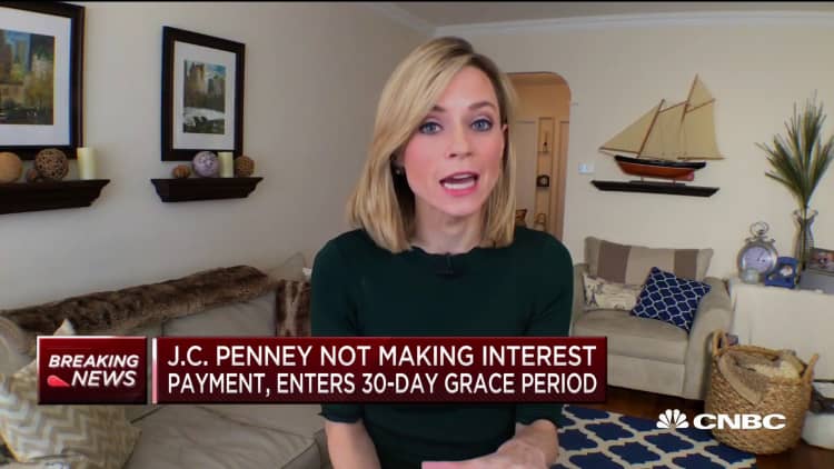JC Penney to explore alternatives to avoid default