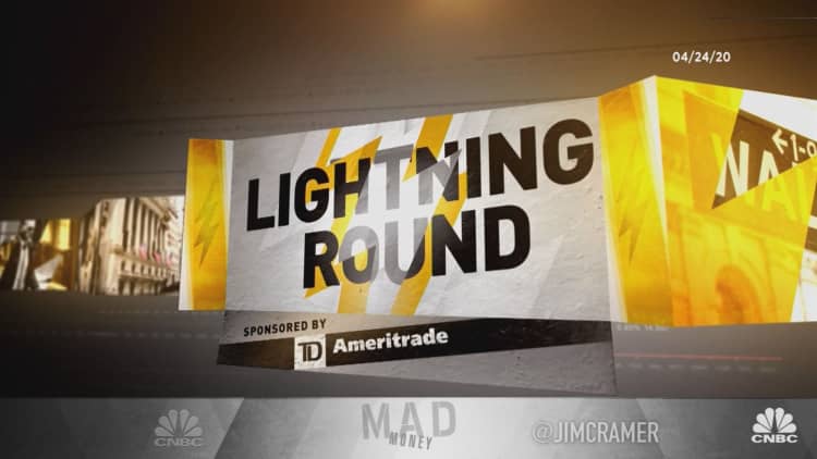 Cramer's lightning round: IHS Markit is a fintech that 'should be bought'