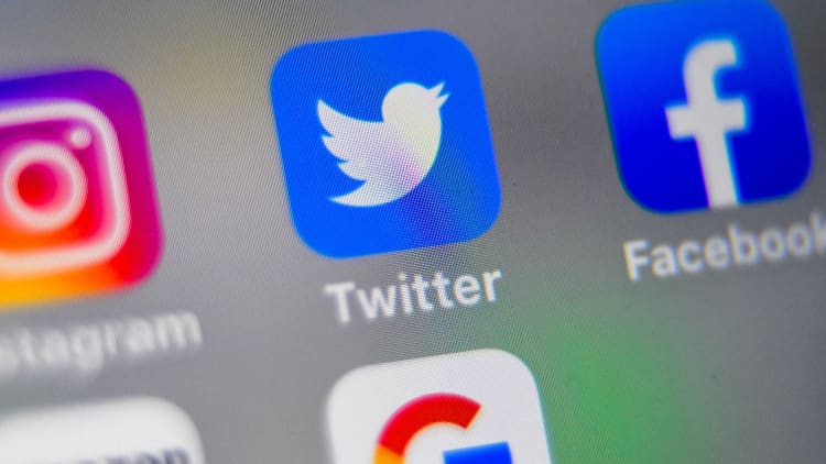 Twitter reports 166 million monetizable daily active users