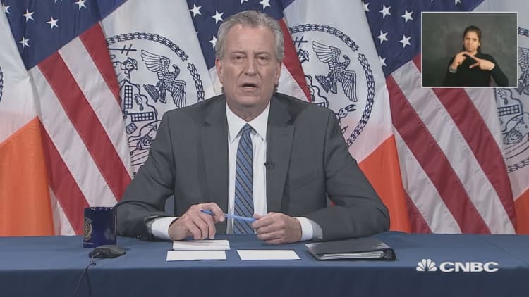Mayor Bill de Blasio says Brooklyn funeral home situation 'unacceptable'