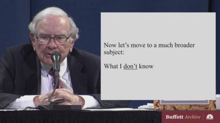 Warren Buffett: For most people, the best thing is to do is owning the S&P 500 index fund