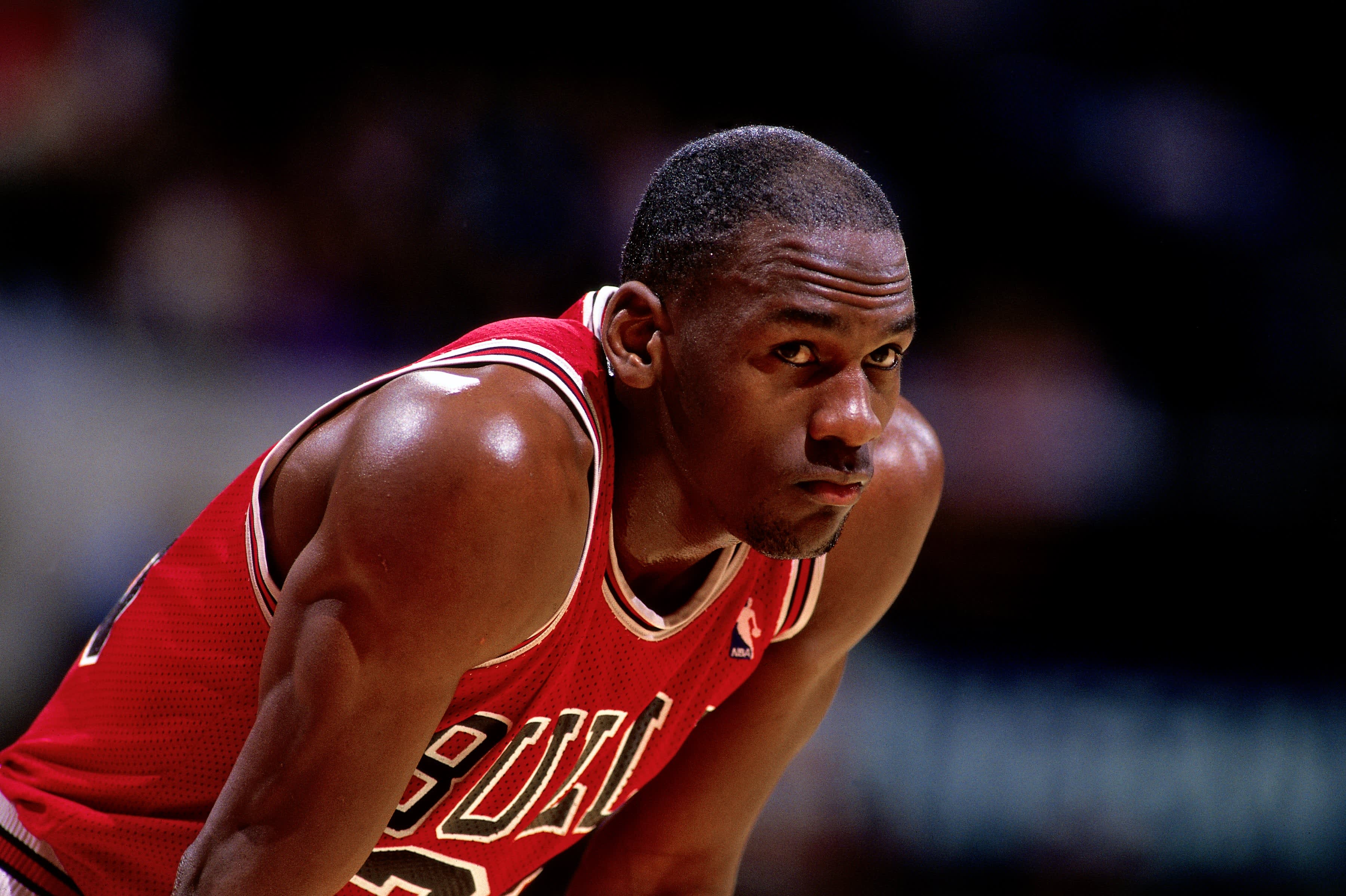 Odia lección Asesinar Michael Jordan originally didn't want to sign with Nike