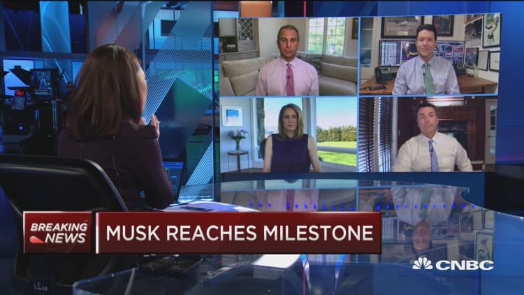 Musk reaches milestone—clinches massive payday