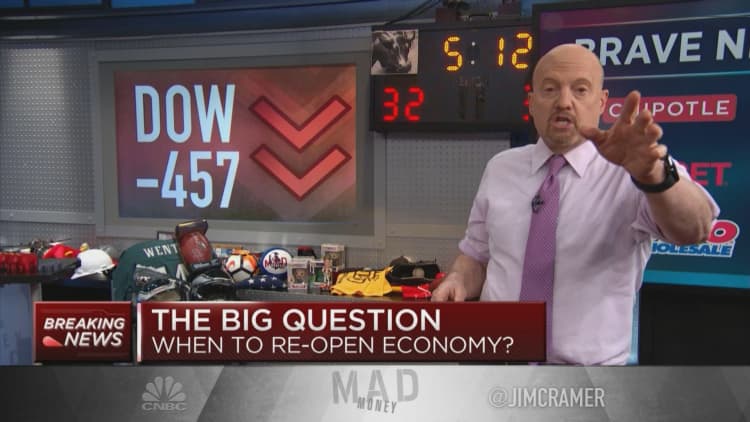 The US needs more action from the federal government to stave off a depression, Jim Cramer warns
