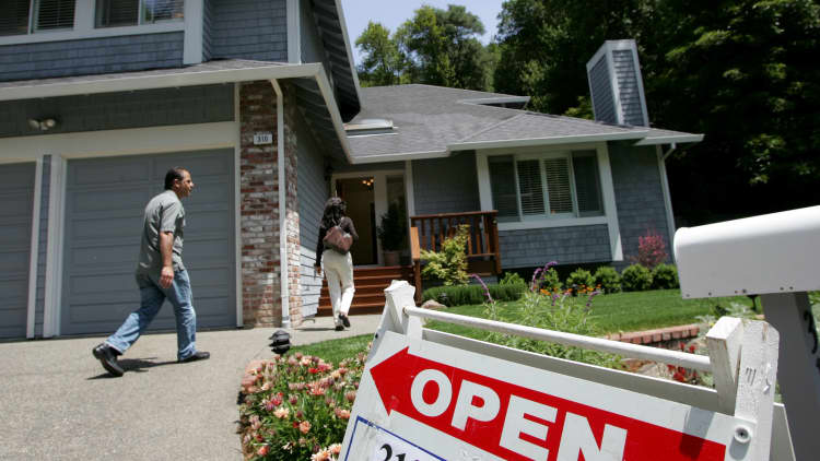 Applications to buy a home see fourth week of gains