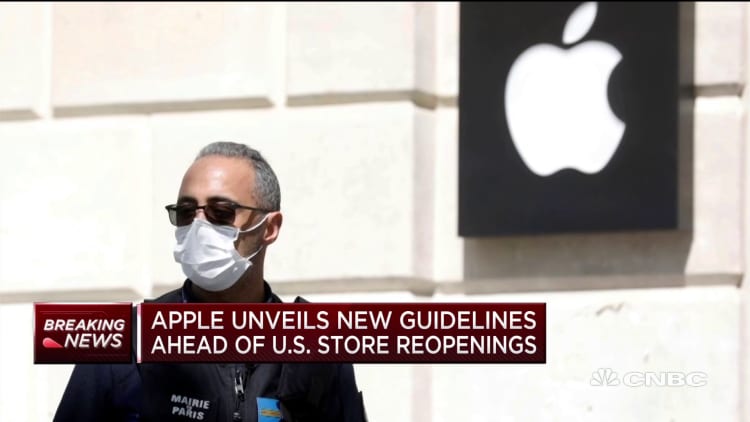 Apple unveils new safety guidelines ahead of some US stores reopening