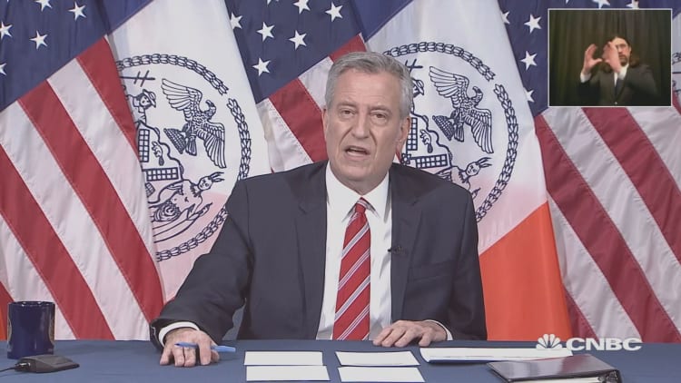 Mayor Bill de Blasio: New York City expects to begin to reopen by mid-June