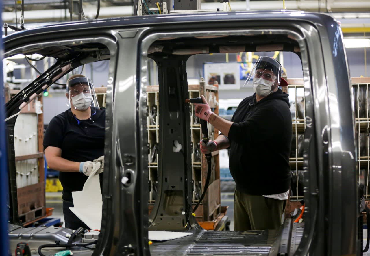 Ford reinstates mask mandates at facilities in Missouri and Florida