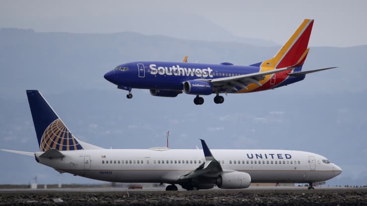 Major U.S. airlines commit to carbon neutrality by 2050, trade group says