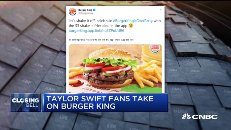 Taylor Swift fans take on Burger King