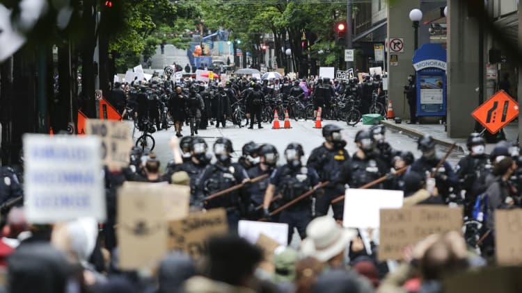 Seattle protesters set up 'autonomous zone'—Here's what it's like